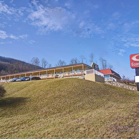 Econo Lodge Near Bluefield College Экстерьер фото