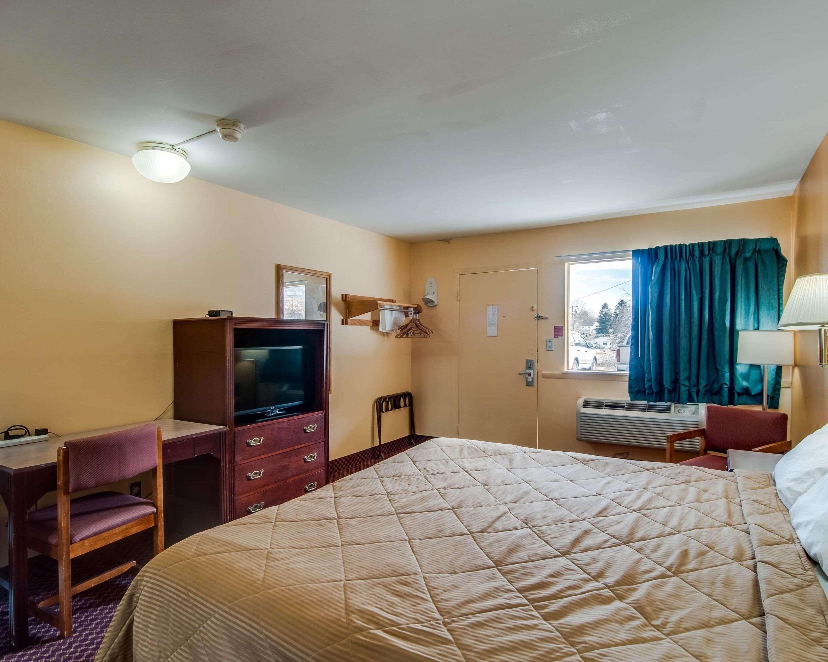 Econo Lodge Near Bluefield College Экстерьер фото